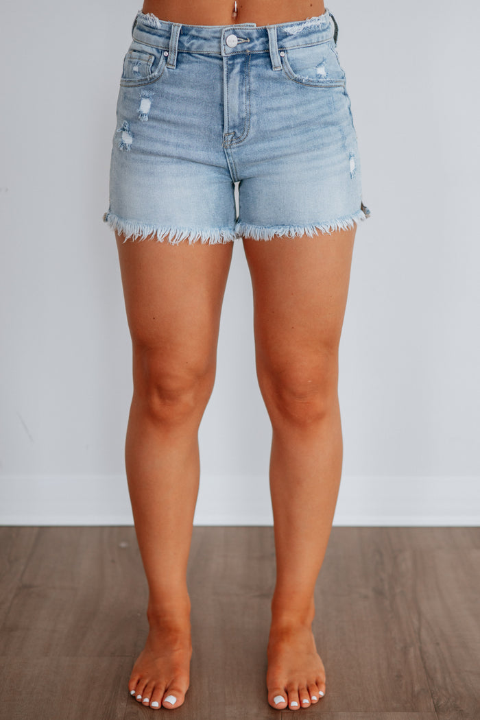 Beck Risen Shorts - Light Wash