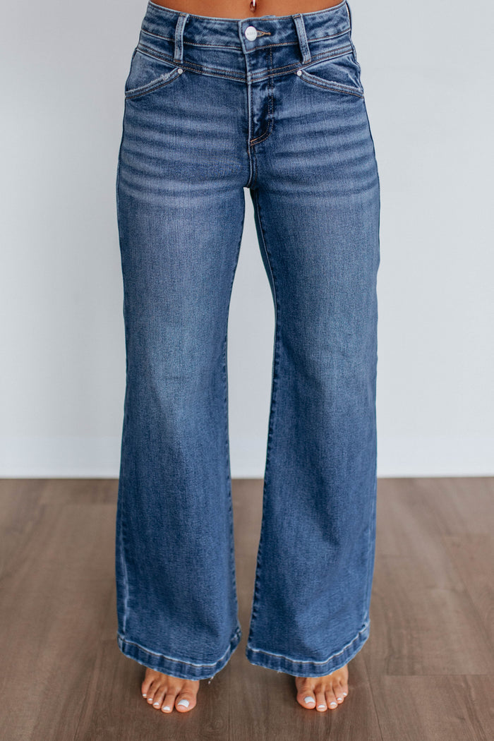 Deja Risen Jeans