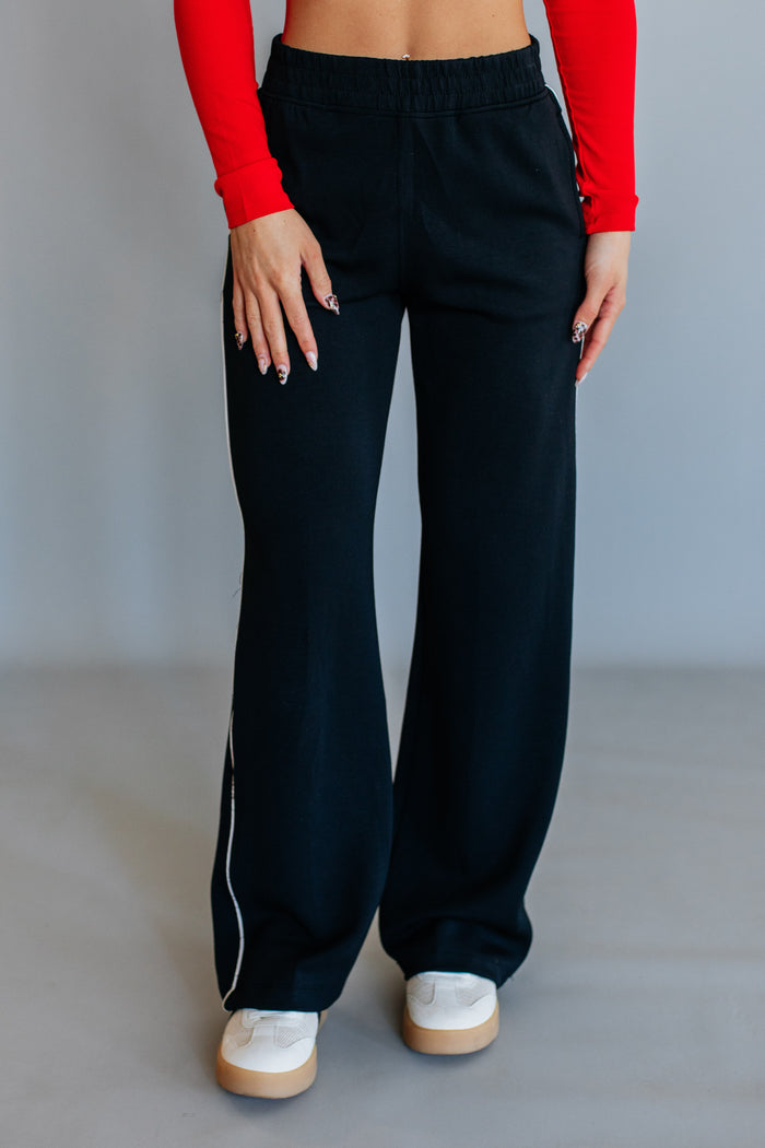 Black / Small
