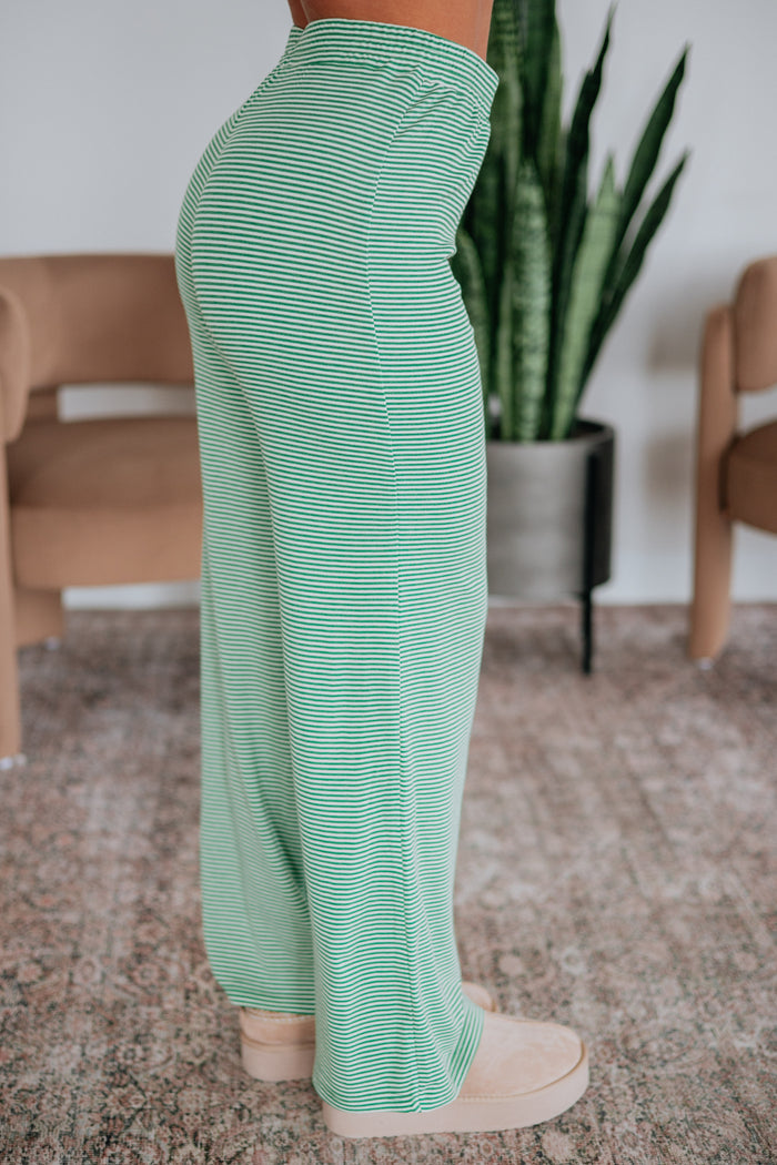 #color_kelly-green