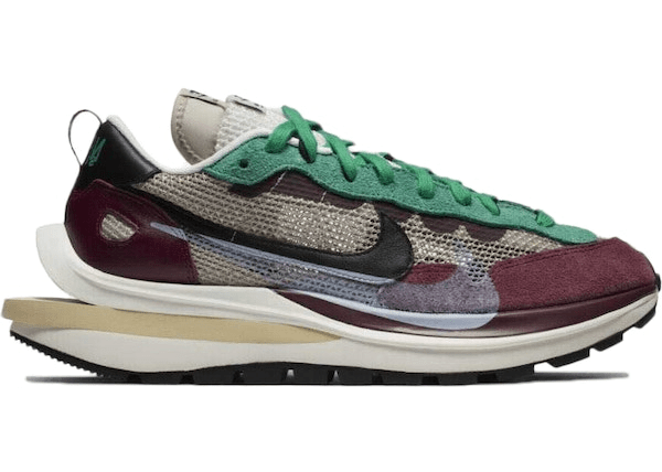 Nike Vaporwaffle Sacai Villain Red Neptune Green